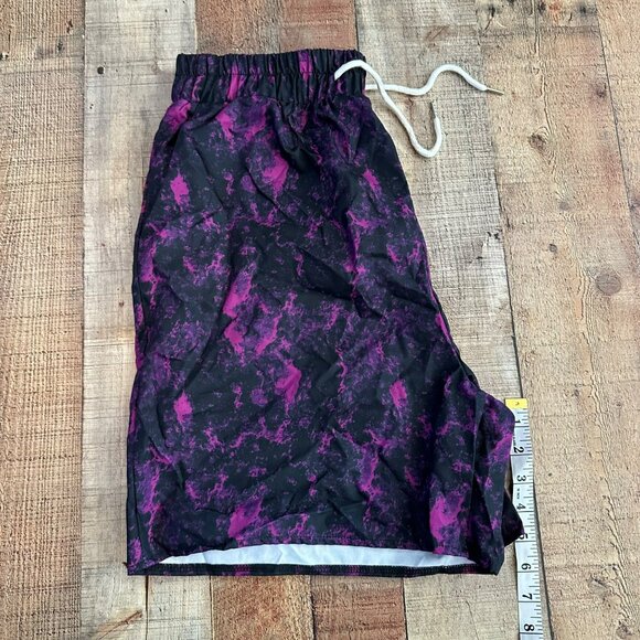 Romwe purple and black tie board shorts boy's size large - Picture 4 of 8